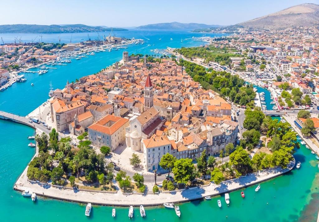 Apartment M6 Seget Vranjica Kültér fotó