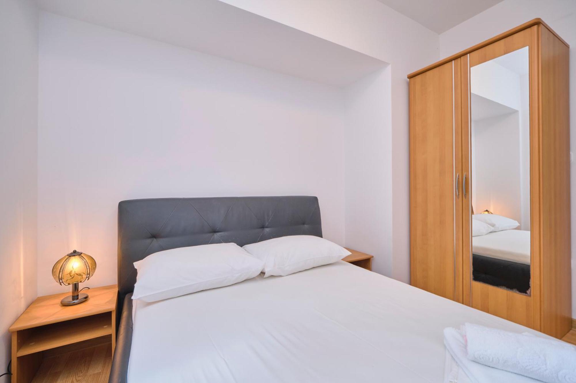 Apartment M6 Seget Vranjica Kültér fotó