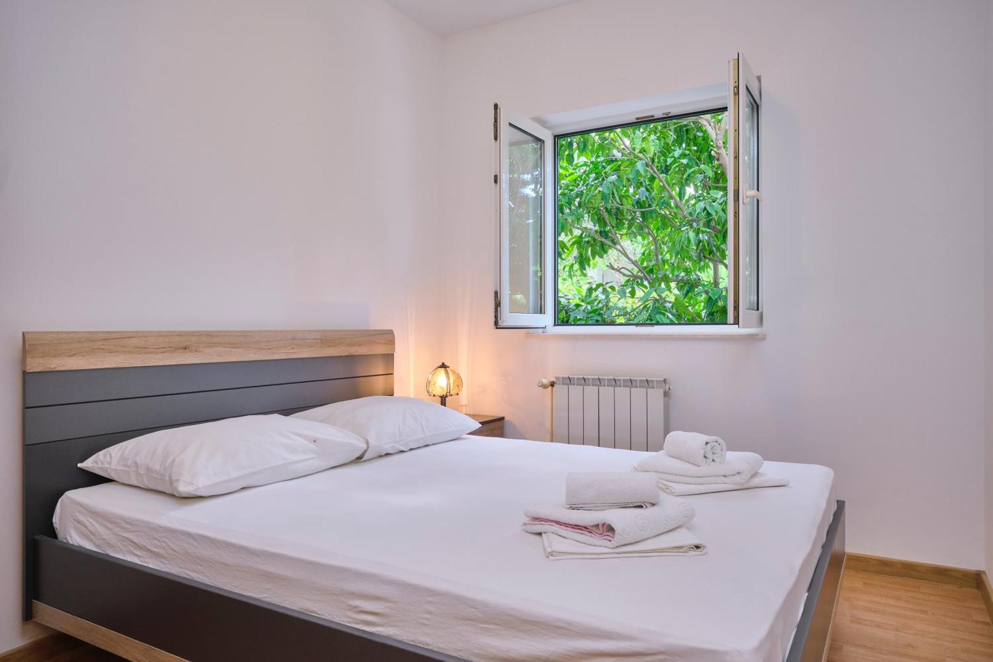 Apartment M6 Seget Vranjica Kültér fotó